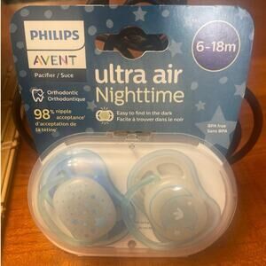 SALE!! 2 Philips Avent Ultra Air Night Pacifier 6-18 Blue Glow Orthodontic NiP